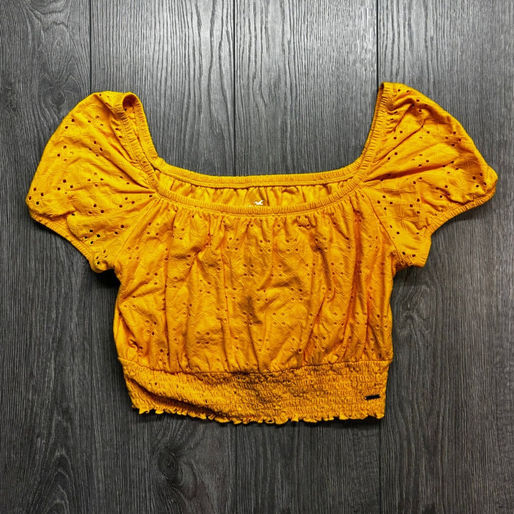 Hollister Womens Mustard Yellow Eyelet Smocked Large Crop Top Blouse Y2k
